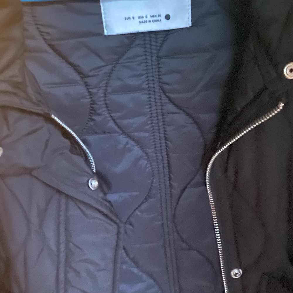 Zara Jacket - Picture 2 of 2